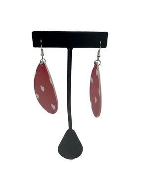 Red Teardrop Faux Leather Heart Pattern Earrings